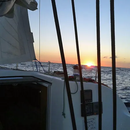 Meta 酒店 圣特雷莎加卢拉