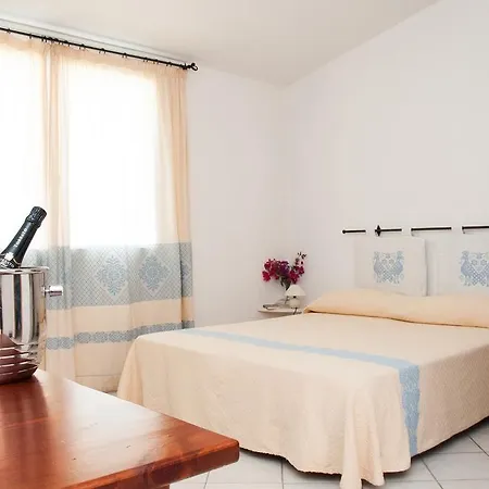 Hotell Meta Santa Teresa Gallura