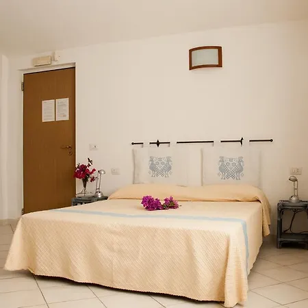 Hotell Meta 3*